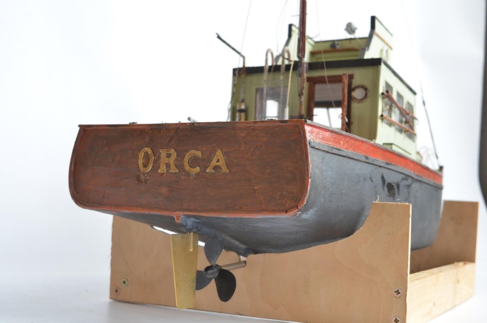 Large scratch built wooden radio controlled model of the 'Orca' as featured in the film Jaws, approx - Image 9 of 9