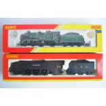 Two Hornby OO gauge electric steam train models to include R3172 Southern Railways 4-4-0 Schools