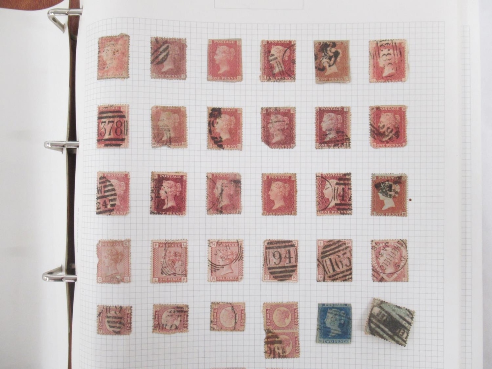 Assorted collection of British and International stamps predominantly c20th in folders/albums and - Image 2 of 13