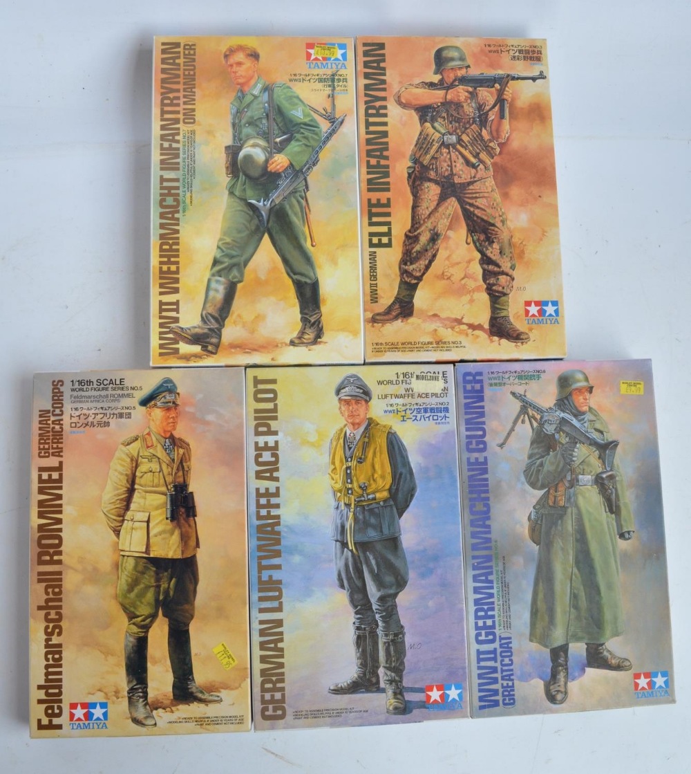 Mixed collection of mostly WWII era plastic and resin model kits from Tamiya, Meng, Airfix, Master - Image 6 of 10