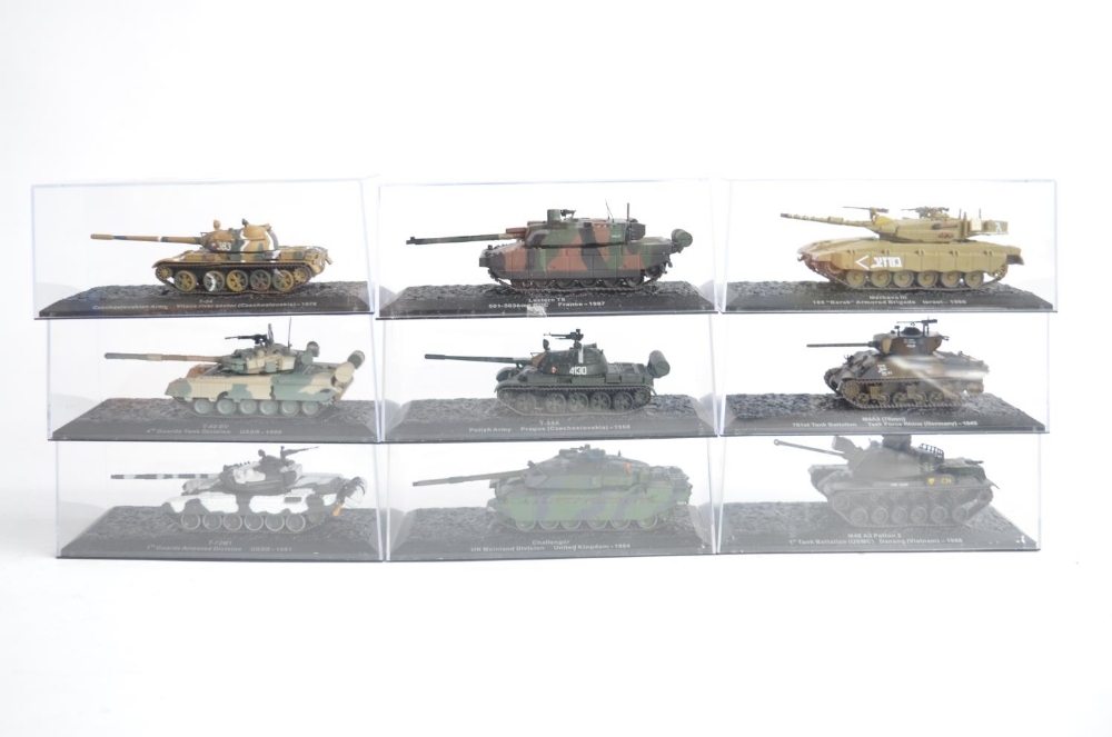 Collection of 1/72 scale diecast WWII to modern armour models to include 23 DeAgostini examples ( - Image 2 of 8