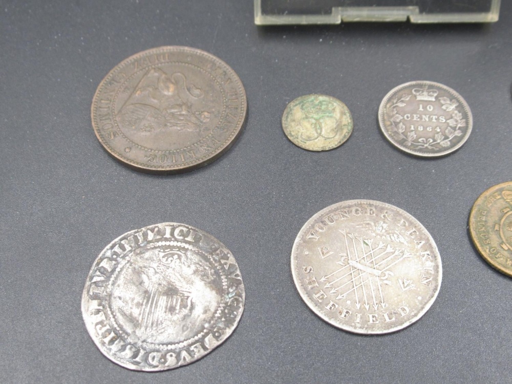 Collection of assorted British and International coins and tokens from the 18th, 19th and 20th - Bild 4 aus 8