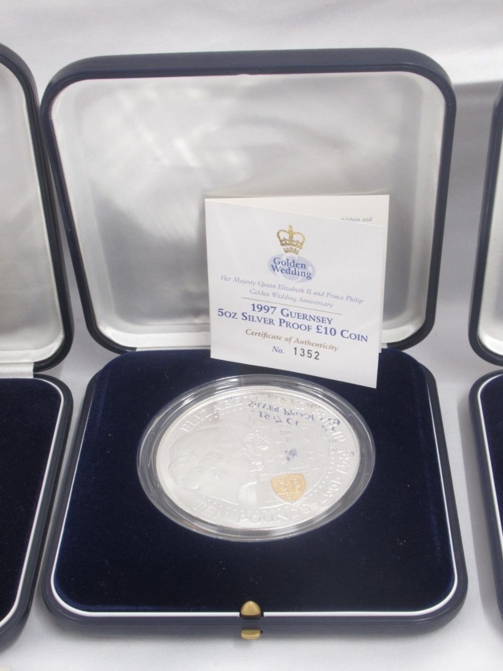 Royal Mint – 1997 Guernsey 5oz silver proof £10 coin No. 1352 of 2500, 1996 Tuvalu Lady of the - Image 4 of 7