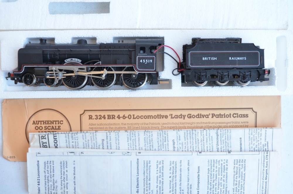 Collection of previously run OO gauge railway models and accessories from Hornby to include an - Image 4 of 12