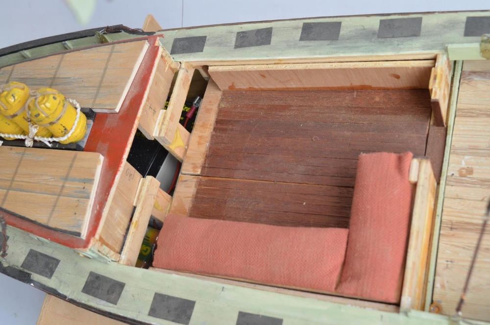 Large scratch built wooden radio controlled model of the 'Orca' as featured in the film Jaws, approx - Image 3 of 9