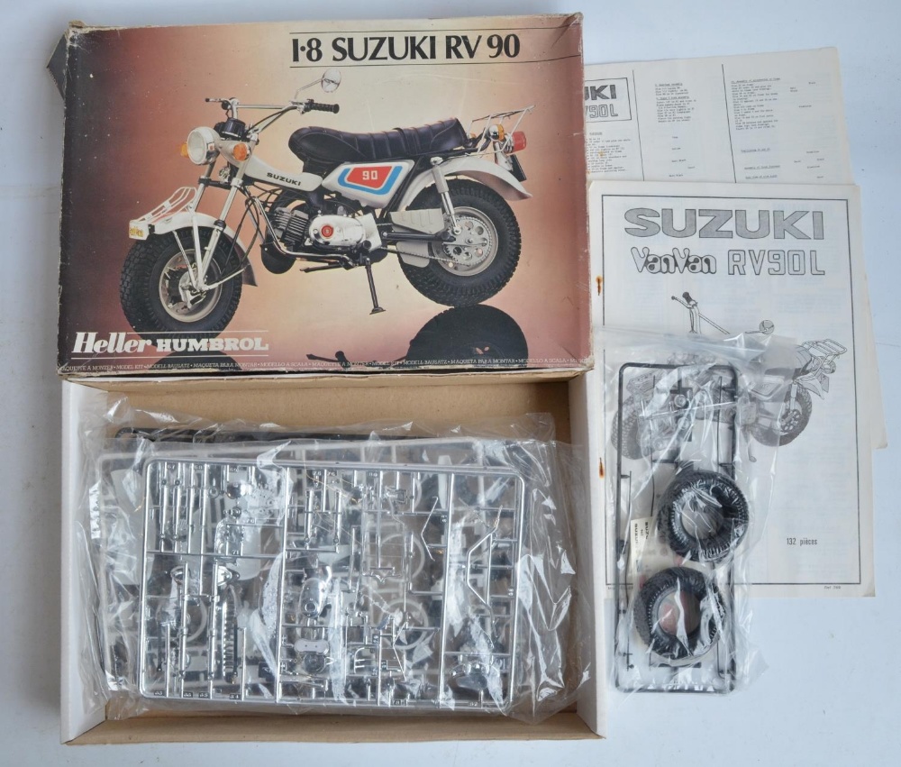 Four unstarted 1/8 scale motorcycle plastic model kits from Heller, Heller/Humbrol and Revell to - Image 2 of 8