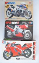 Three unbuilt 1/12 scale plastic model motorcycle kits from Tamiya to include 14060 Honda NR, 1445