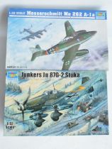 Trumpeter 1/32 scale Ju 87G-2 Stuka (Kanonenvogel) and Me262A-1a plastic model kits, contents as