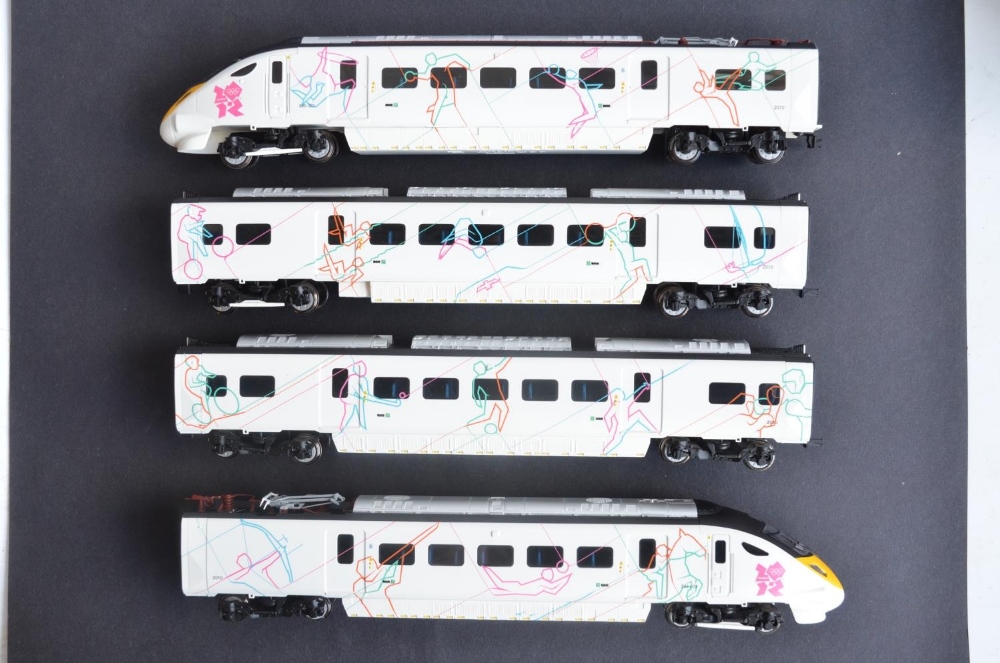 Hornby R2961 OO gauge London 2012 Olympics limited edition Class 395 with dummy and power cars and 2 - Image 3 of 6