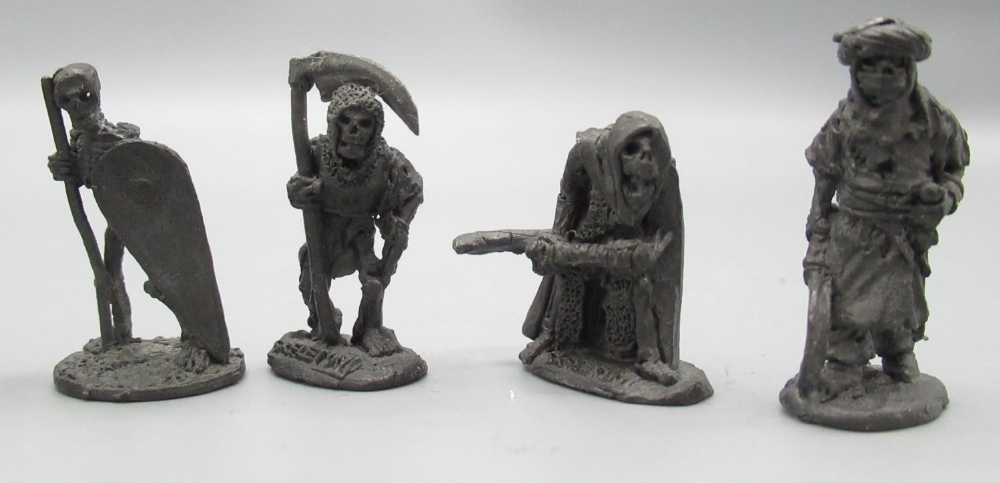 Eight 1984 Games Workshop lead figures - Image 3 of 3