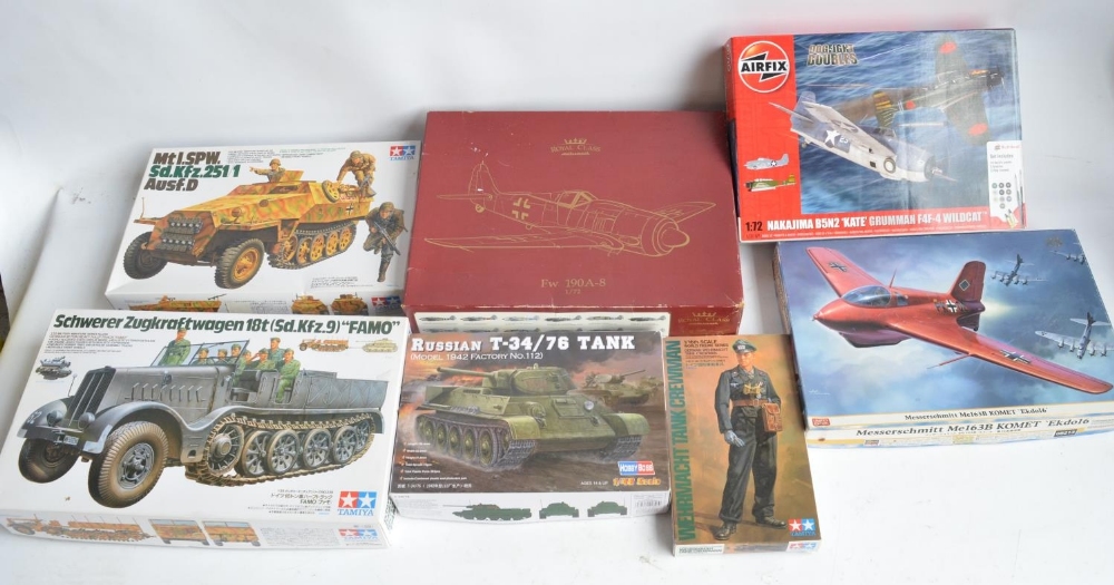 Collection of model kits to include Eduard Royal Class R0012 1/72 Fw190A-8 set with 4 Fw190A-8