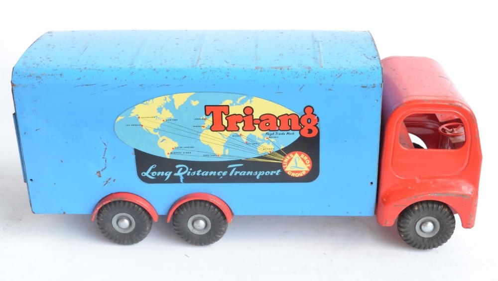 Large scale vintage 1960's Tri-ang Series 300 pressed steel Long Distance Transport lorry in