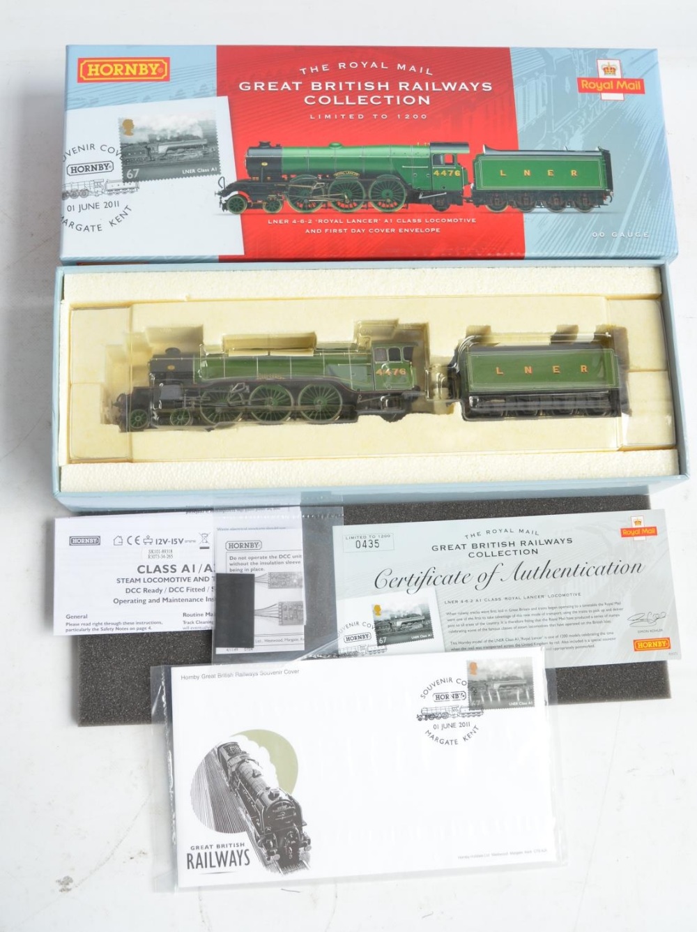 Hornby limited edition OO gauge R3073 Great British Railways Collection LNER 4-6-2 'Royal Lancer' - Image 2 of 5