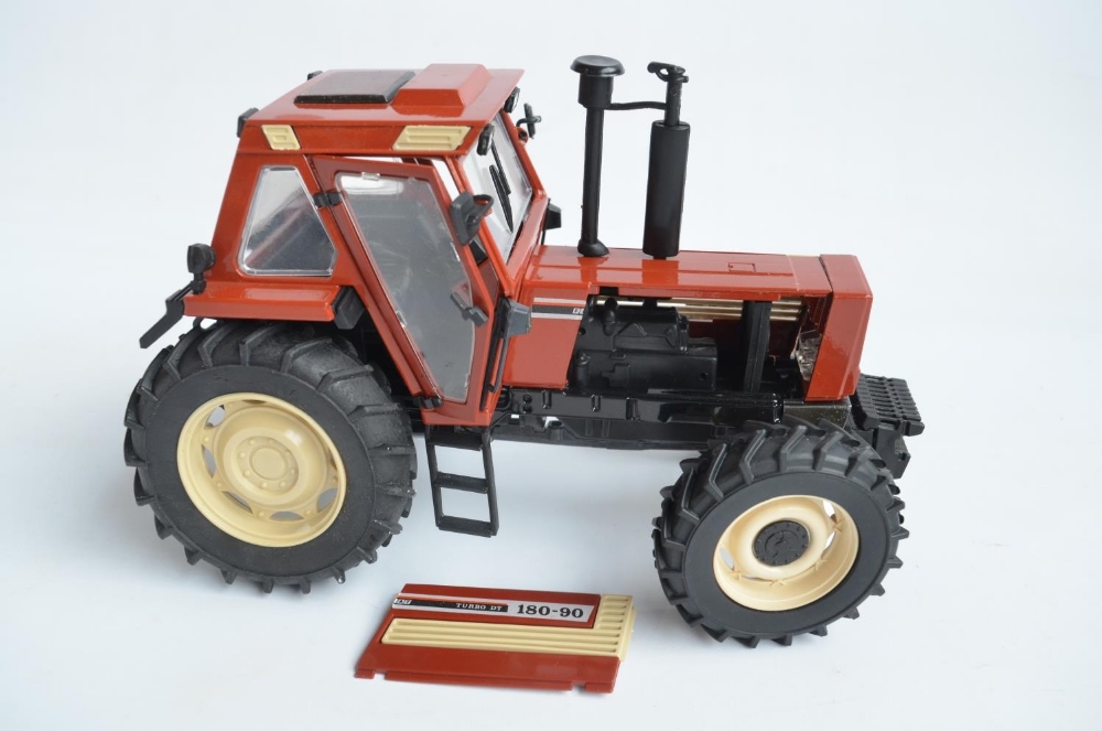 Ros 1/18th scale Fiat 180-90 Turbo DT diecast tractor model in very good previously displayed - Image 3 of 8