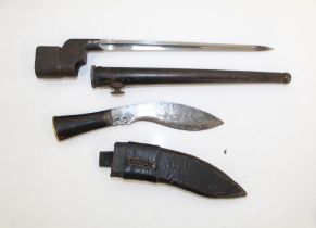 No. 4, Mk 1 Lee-Enfield 'Pig-Sticker' bayonet, with original sheath. Small belt kukri with horn