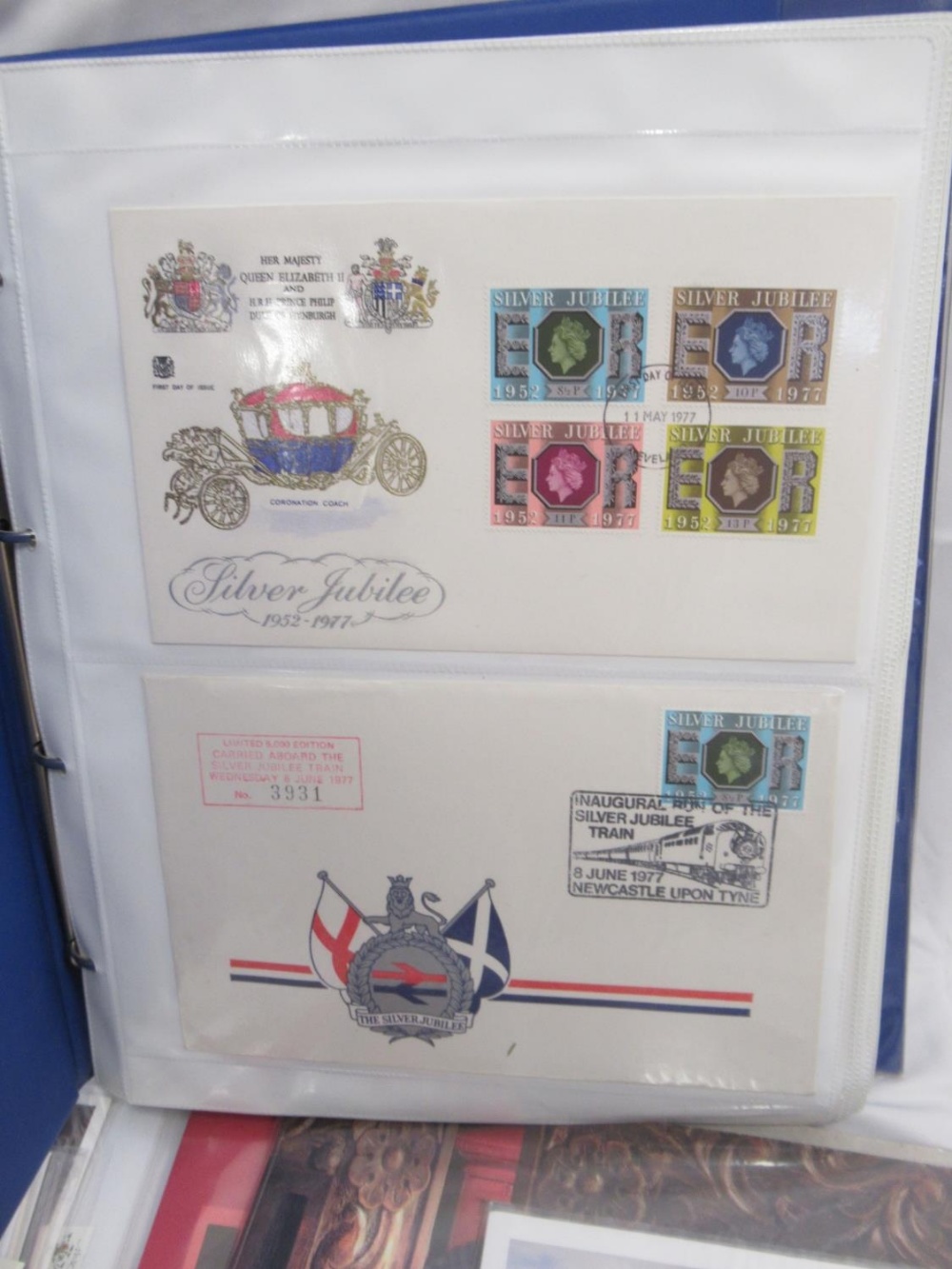 Assorted collection of FDC's and stamps in 5 folders/albums, and loose, also the Royal Mail Year - Image 10 of 13