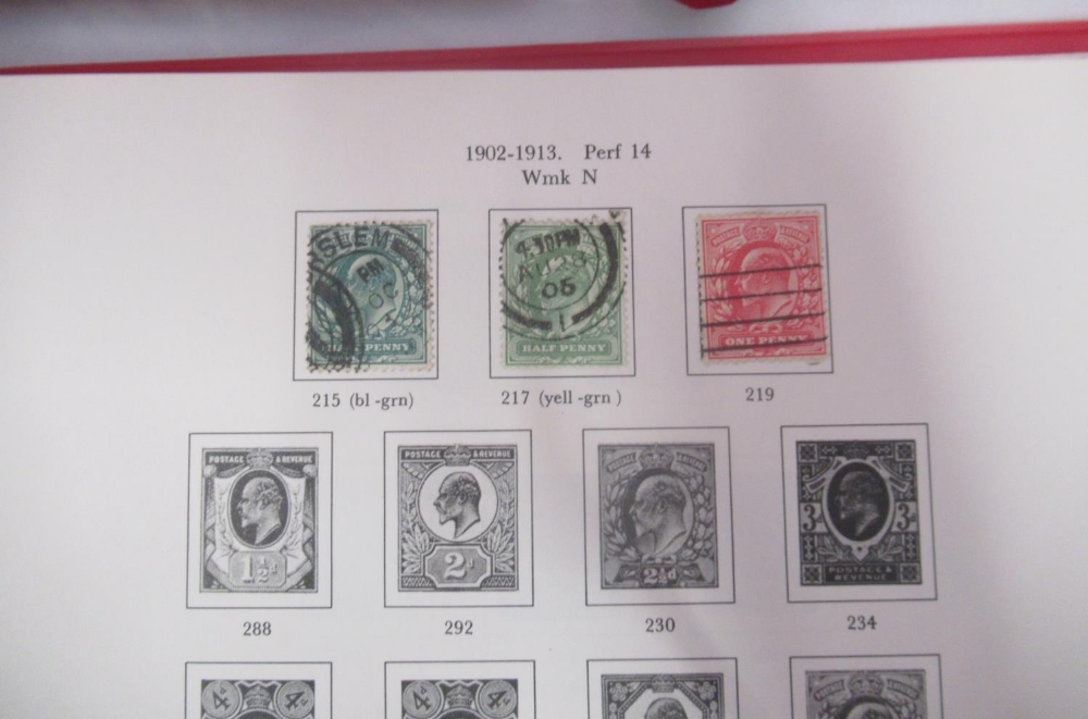 Assorted collection of mixed GB and International stamps loose and in 13 folders/albums, with a - Image 5 of 10