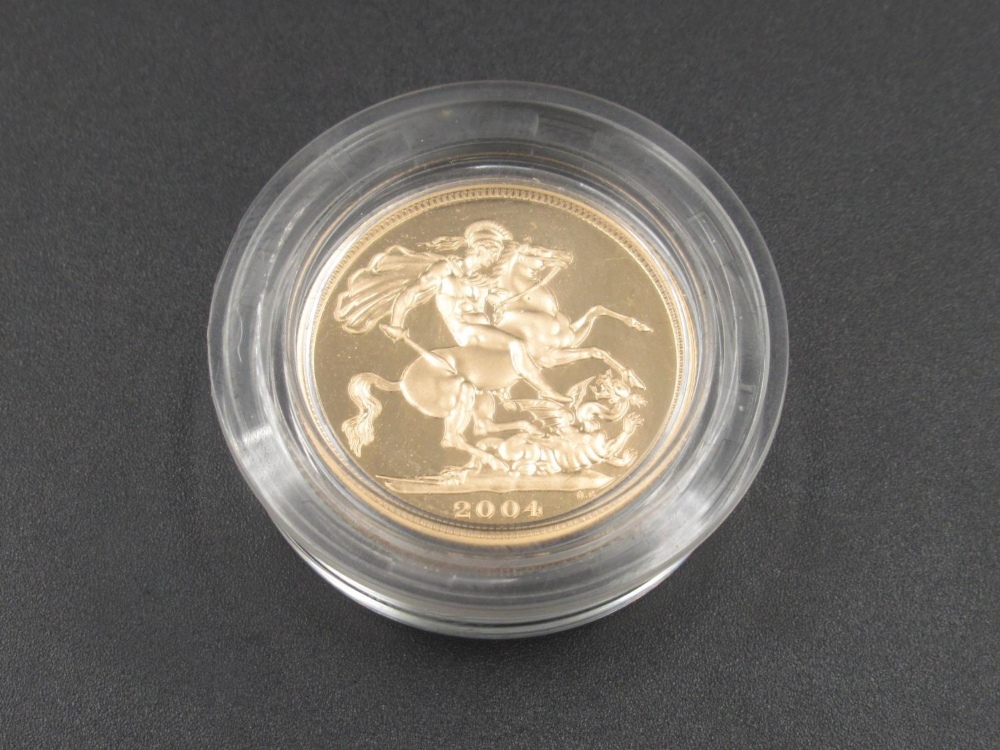 Royal Mint - The 2004 United Kingdom Gold Proof Sovereign, Limited Edition No. 07508/15000, in - Image 2 of 4