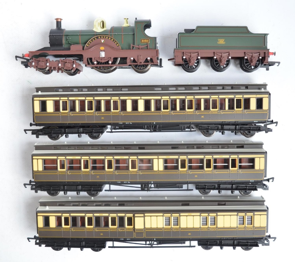 Hornby limited edition OO gauge R2706 Flying Dutchman train pack with Dean Single 4-2-2 electric - Image 3 of 4