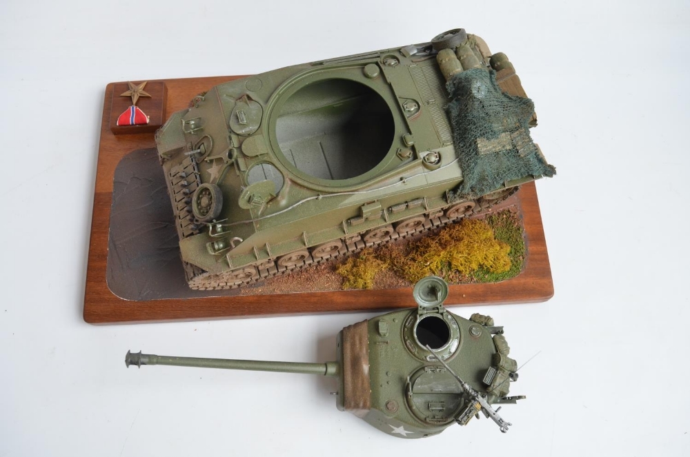 Competently built 1/16 scale Trumpeter Sherman M4A3 Easy Eight (WWII) plastic model kit with 76mm - Image 3 of 6