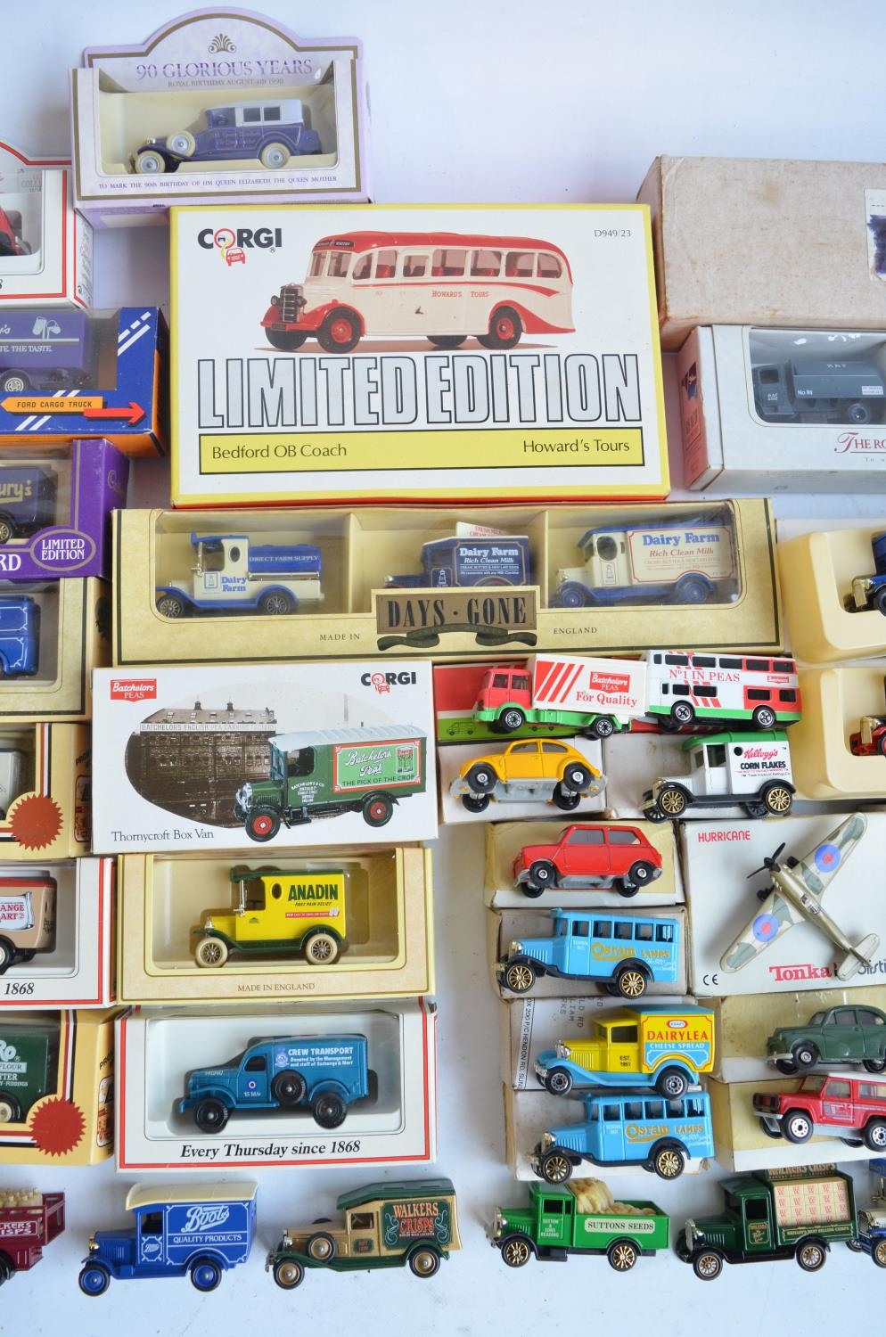 Collection of diecast model vehicles and aircraft from Lledo, Corgi and Tonka Polistil. Models - Image 3 of 6