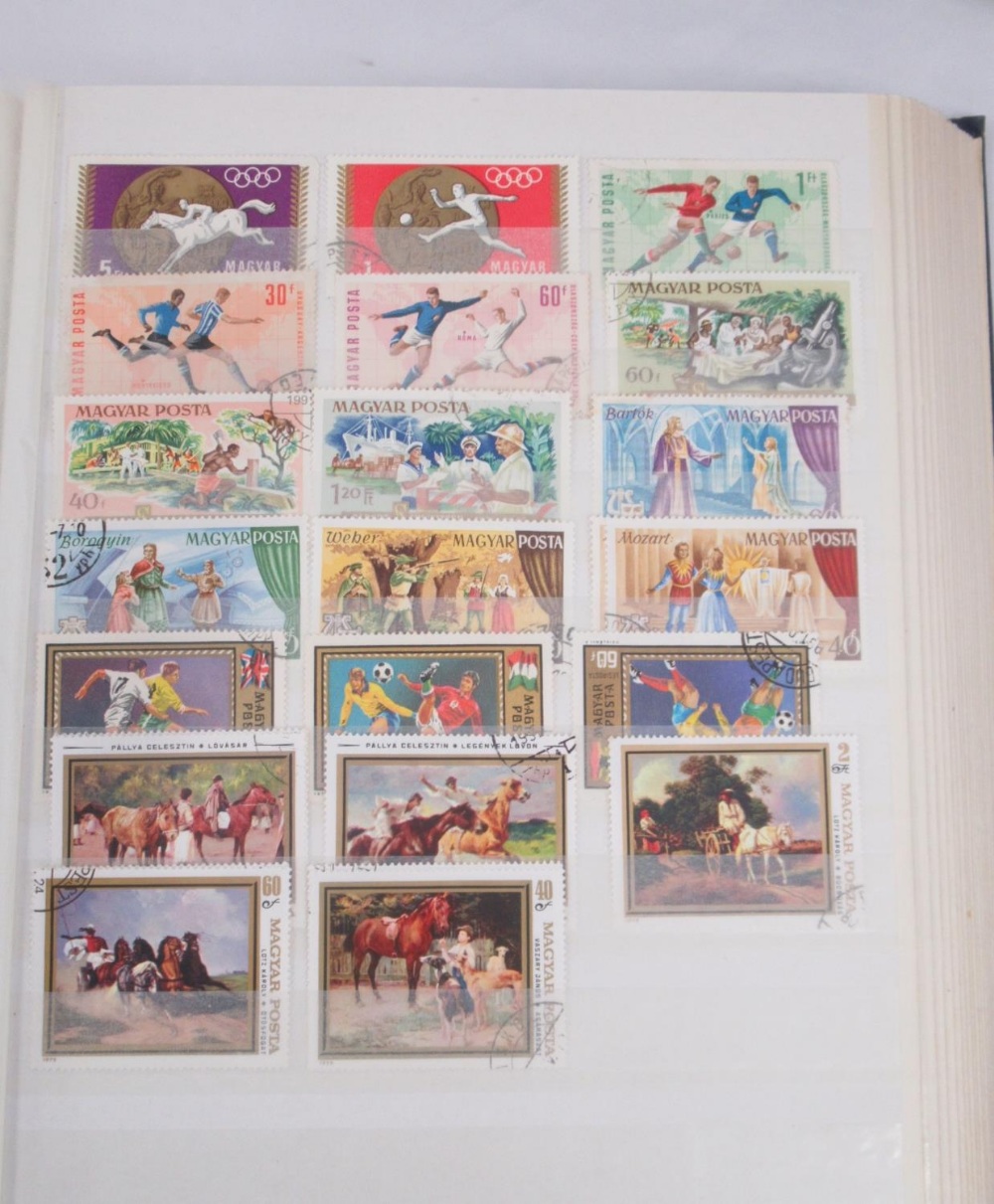 Collection of 5 stamps folders containing an assorted collection of c20th (and some late c19th) - Image 3 of 13