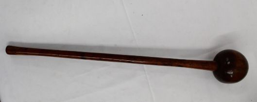 Circa 19th century South African Zulu hardwood knobkerrie with tapering shaft. Overall length 58cm