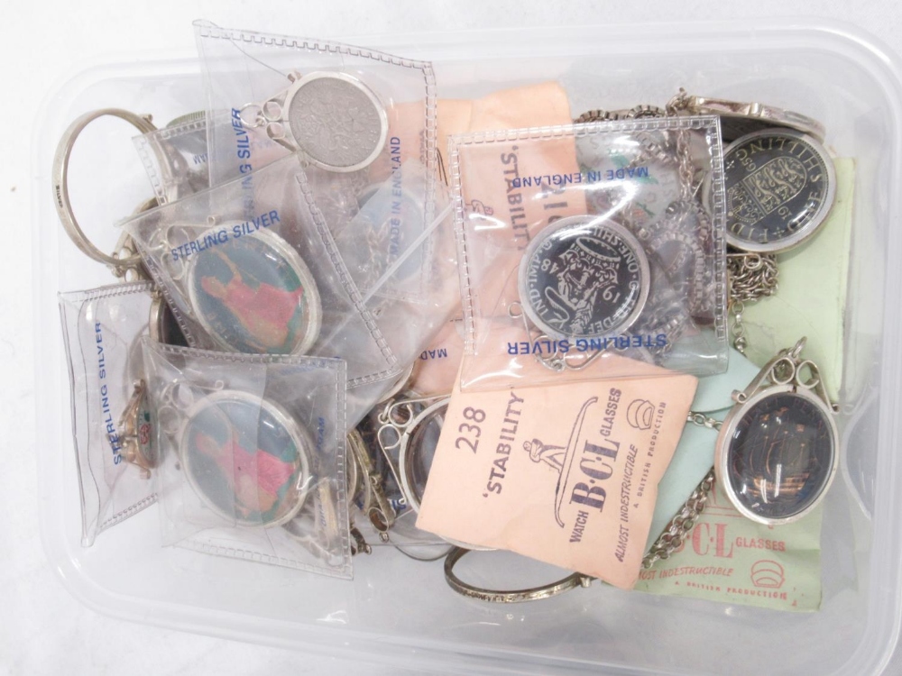 Mixed collection of Elizabeth II coins, some international coins, Royal Mint medallion to - Image 4 of 5