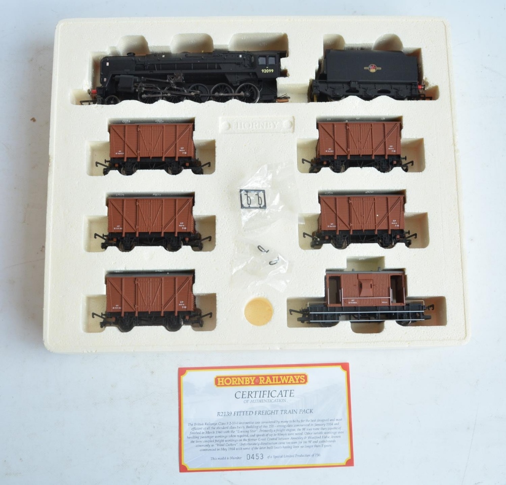 Hornby limited edition OO gauge R2139 Fitted Freight train pack with BR Class 9 2-10-0 electric - Image 2 of 7