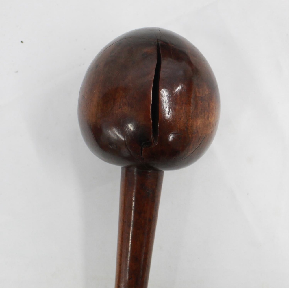 Circa 19th century South African Zulu hardwood knobkerrie with tapering shaft. Overall length 58cm - Image 3 of 3