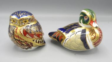 Royal Crown Derby paperweights, comprising Carolina Duck, and a tawny owl, both with gold
