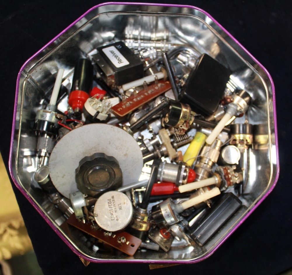 A large collection of vintage and contemporary electrical components for various radios and other - Image 5 of 6