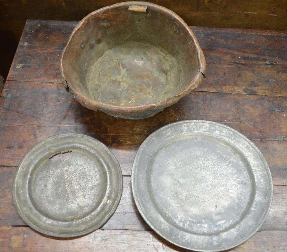 Collection of antique metalware to include pewter plates, corroded copper bowls etc. (Victor Brox - Image 4 of 5