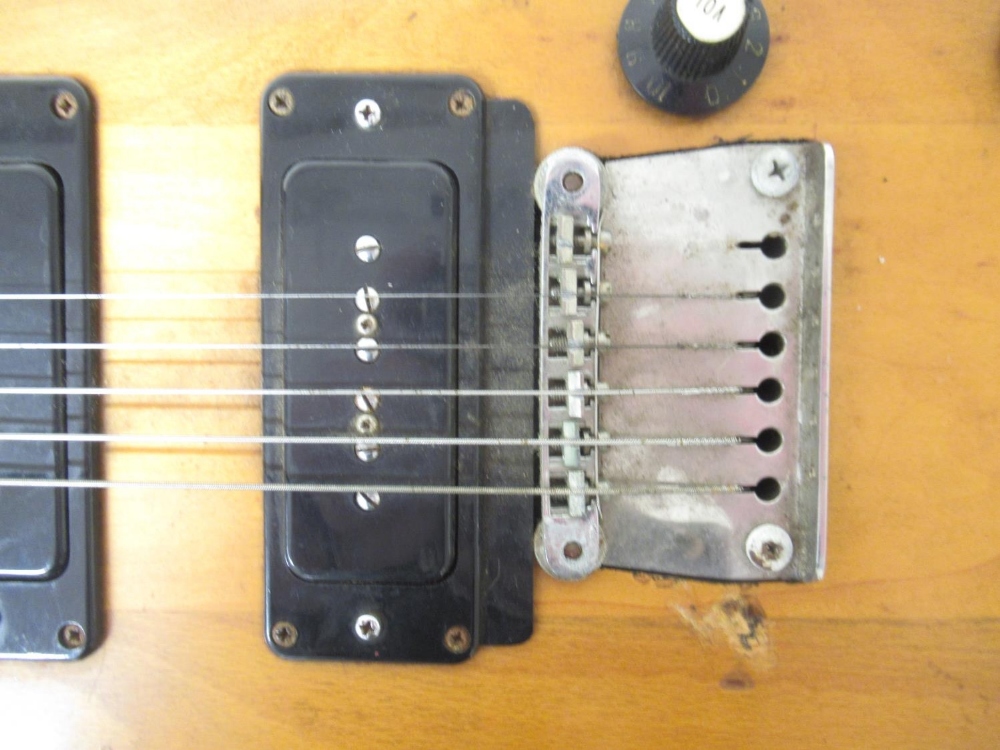 Gordon Smith custom built 6 string electric guitar, built to be played in a wheelchair, L111cm - Image 6 of 14