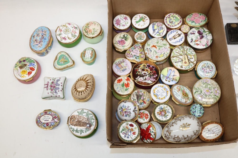 Collection of enamel pill boxes incl. Halcyon Days; collection of Swarovski ornaments; and three - Image 2 of 3