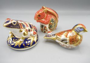 Three Royal Crown Derby paperweights, comprising Frog, Squirrel and Linnet, all with gold