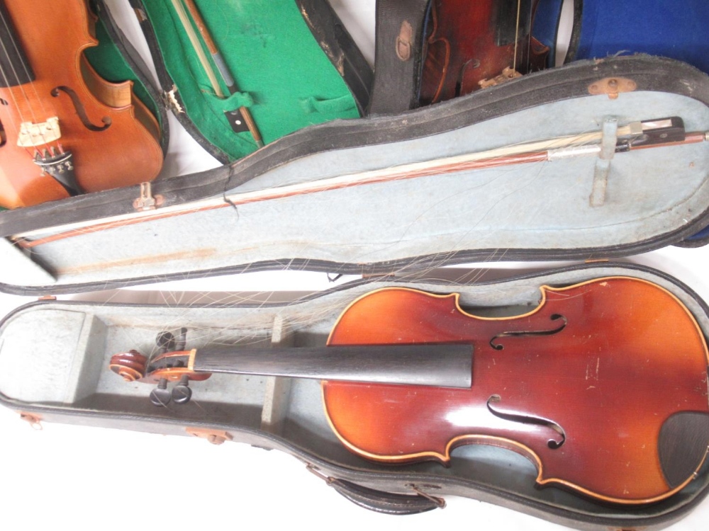 Two violins bearing the replica 'Antonius Stradivarius Cremonenfis Faciebatv Anno 1726' sticker, - Image 2 of 7