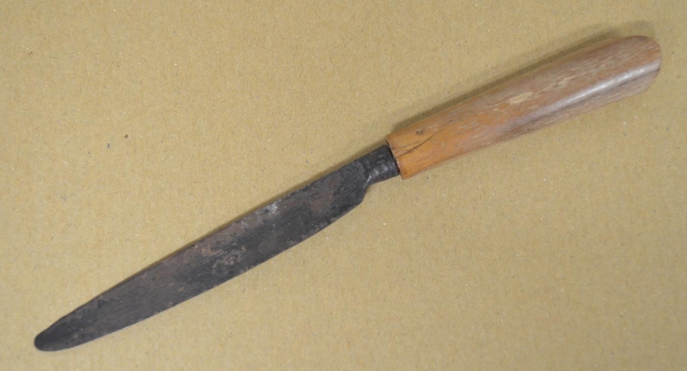 English Tudor period knife with bone handle (possibly a later addition), found in the River - Image 3 of 3