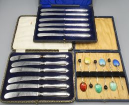 20th Century cased set of six silver gilt and enamelled teaspoons with coffee bean terminals by Adie