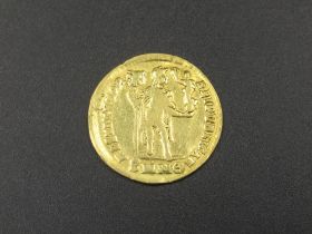 Valentinian I (AD364-375) gold Solidus (3.9g) (Victor Brox collection)