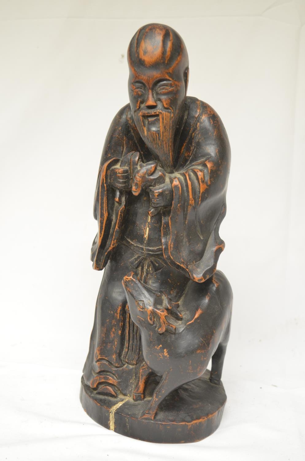 Collection of wood carved figures, most appear Chinese in origin. Largest figure H33cm (7). ( - Bild 4 aus 10