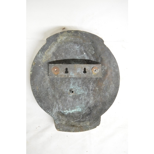 Heavy cast metal Romanesque bearded man fountain head with modern attachment to rear, H31cm ( - Image 2 of 2