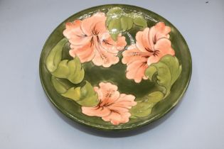 Moorcroft Pottery, Hibiscus pattern bowl, D25cm