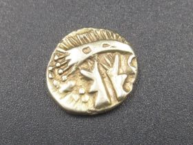 Celtic gold quarter stater, (1.3g) (Victor Brox collection)