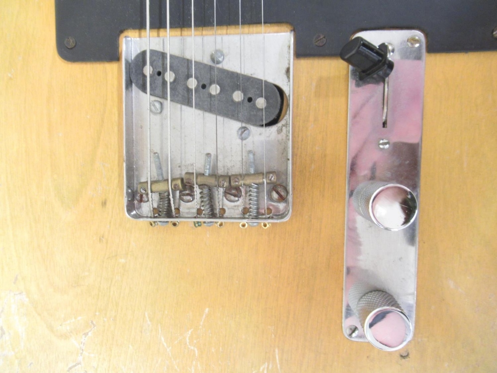 Brian Eastwood 'Victor Brox Model' Boardcaster custom made 6 string guitar, L96cm with a/f travel - Image 3 of 7