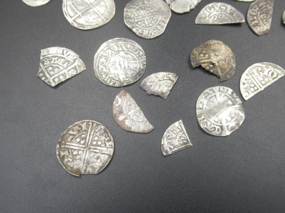 Collection of silver hammered coins, and some parts of silver hammered coins (27, gross 0.78ozt) - Image 2 of 5