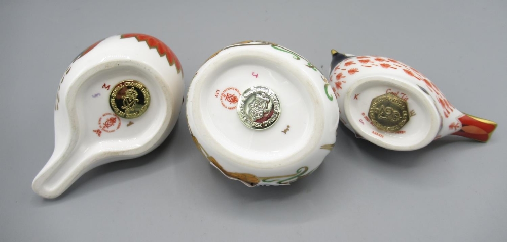 Royal Crown Derby paperweights, comprising sleeping harvest mouse, coal tit, and robin, all with - Image 2 of 2