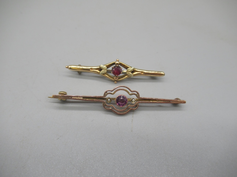 9ct yellow gold bar brooch set with amethyst and seed pearls, stamped 9ct, and another similar set - Image 2 of 9