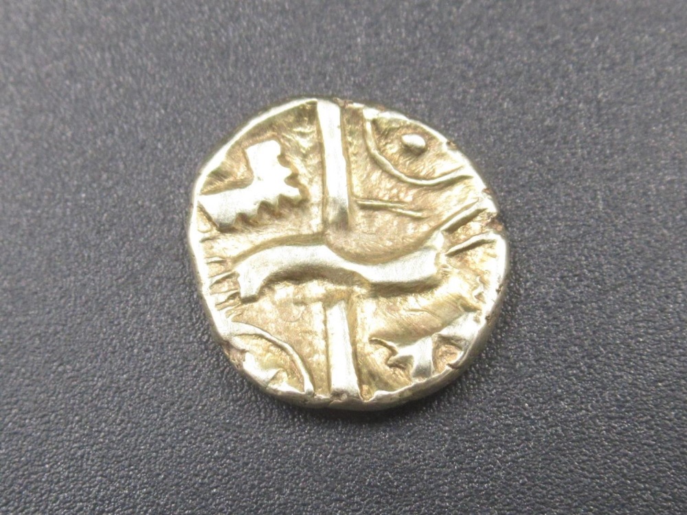 Celtic gold quarter stater, (1.3g) (Victor Brox collection) - Image 2 of 2