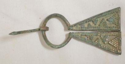 Viking brooch, 11th century, bronze H6cm (Victor Brox collection)